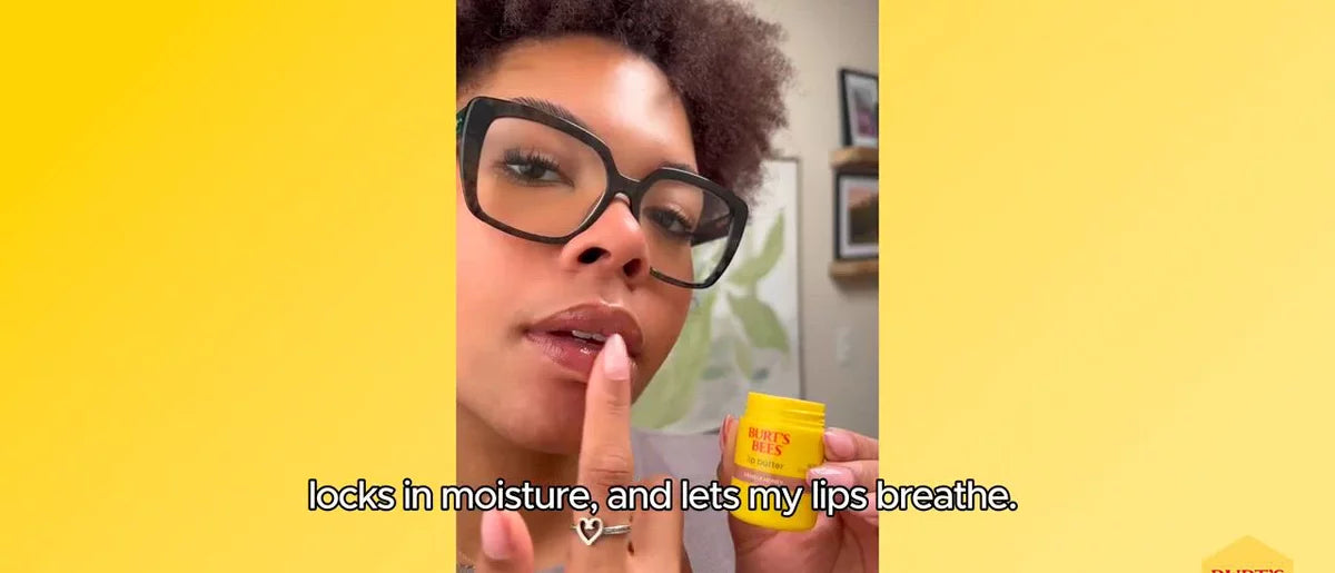 Burt's Bees Pomegranate Repairing Lip Butter - 0.5oz